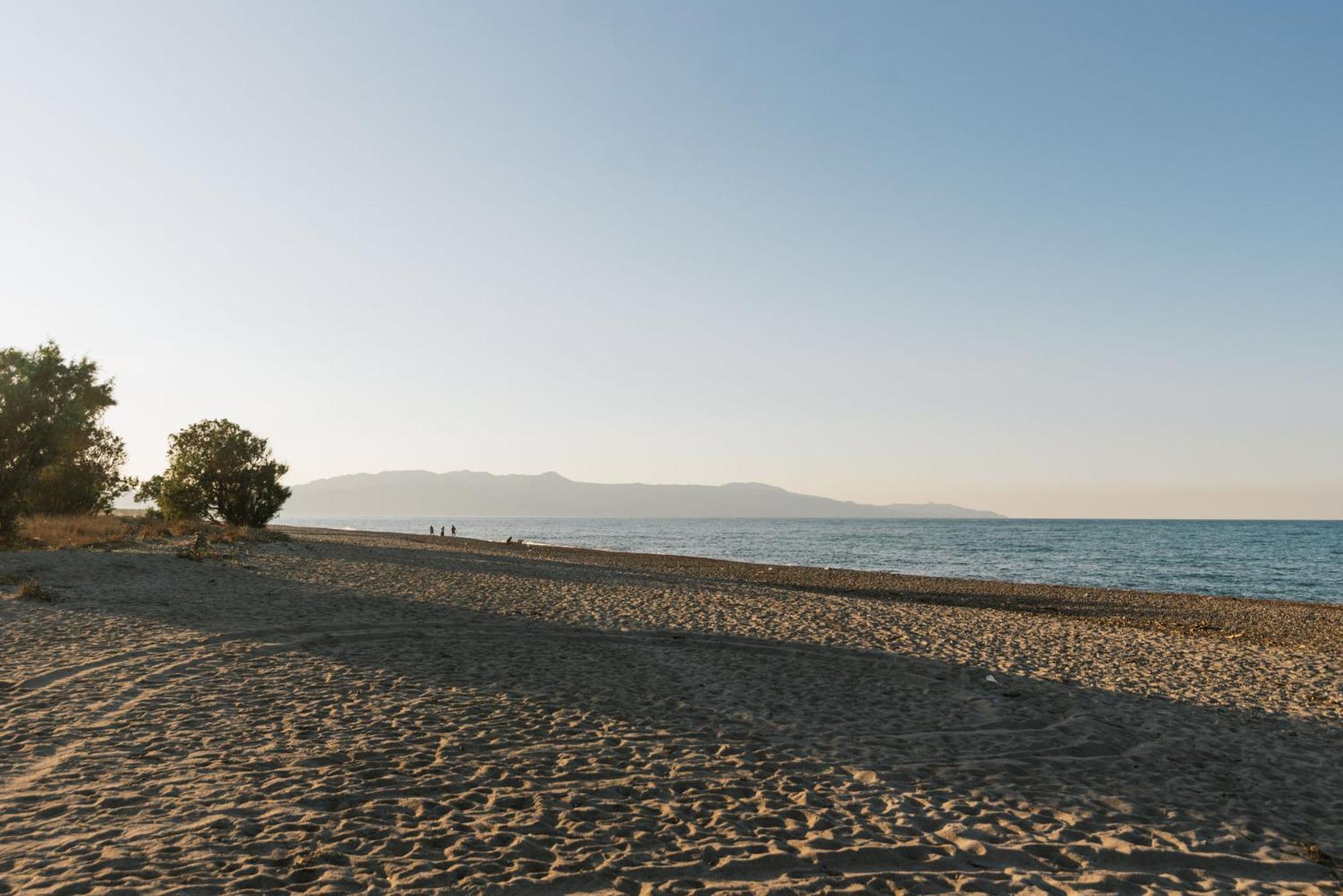 Wooden Beach House Villa Gerani  Екстериор снимка