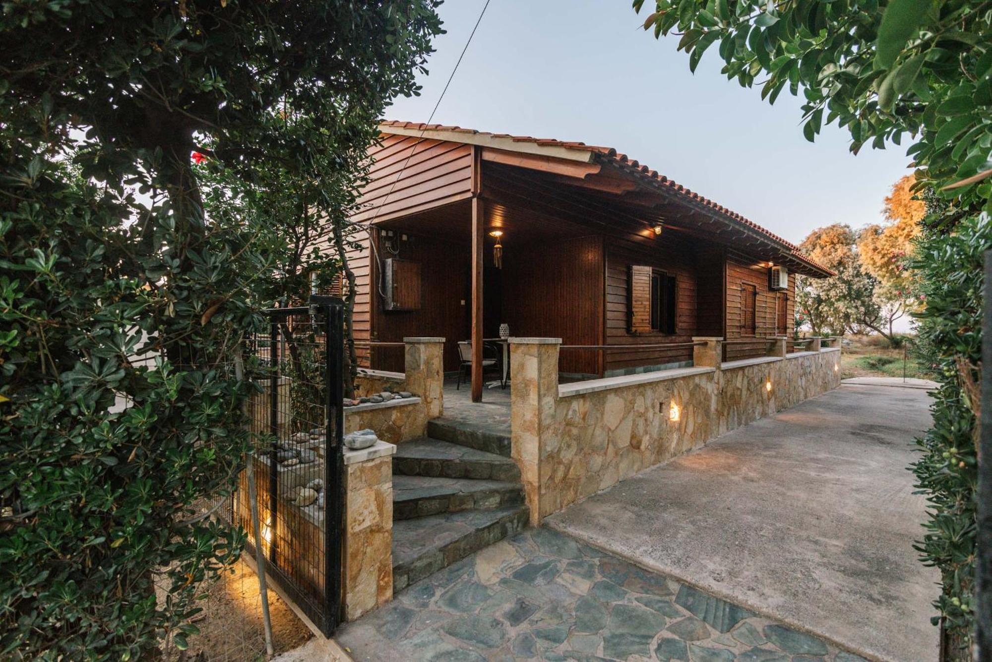 Wooden Beach House Villa Gerani  Екстериор снимка